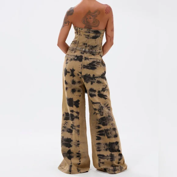 Internet Famous Painted Denim Jumpsuit - Picture 3 of 5